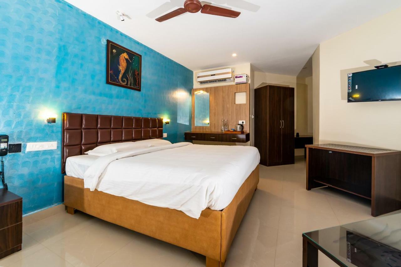 Lamel Cove Beach Resort Puducherry Buitenkant foto